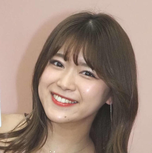 山内鈴蘭、カフェでのアフタヌーン・ティーに「かわいい×かわいいがマリアージュ」「新鮮だ」