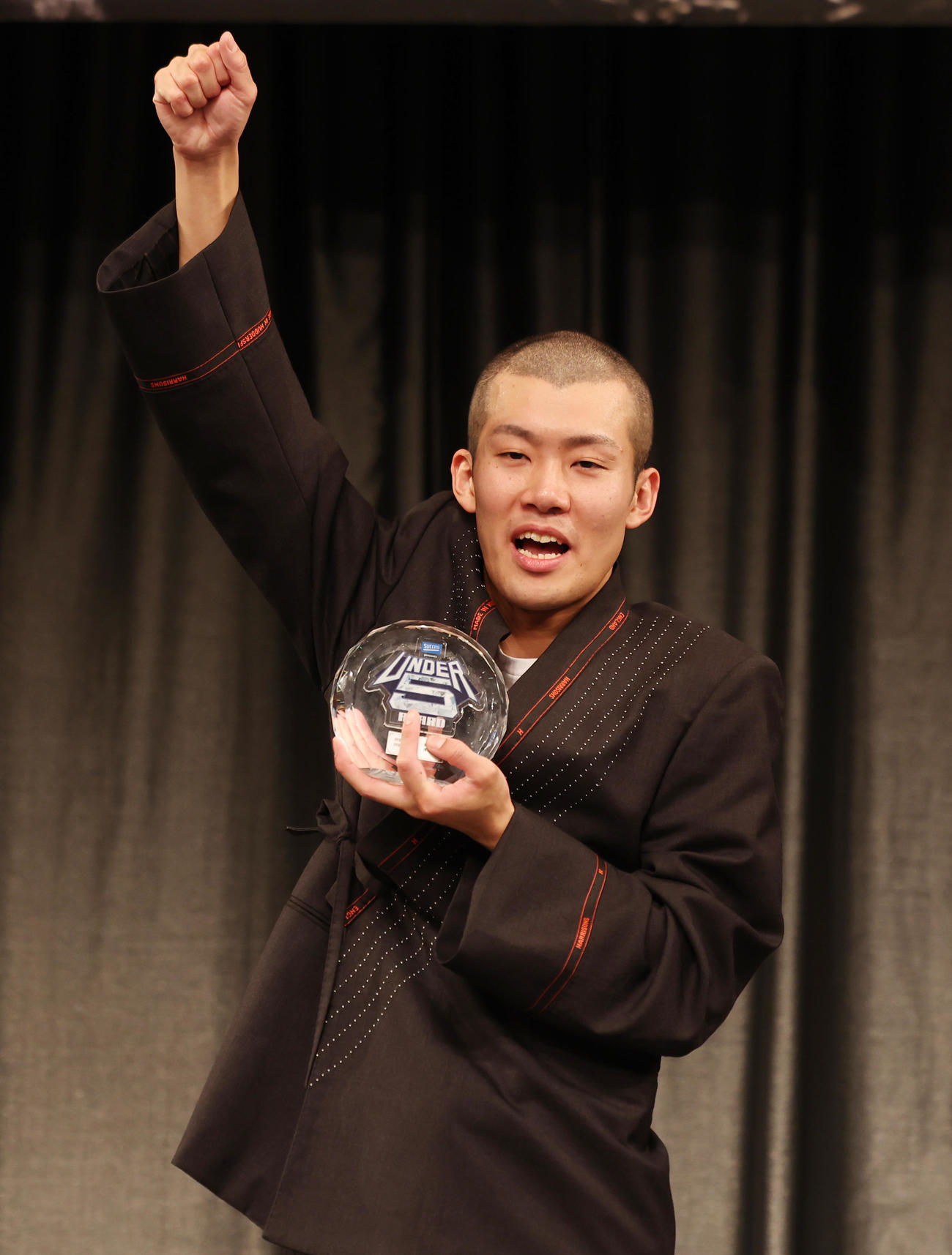 「UNDER5 AWARD 2024」で優勝した清川雄司（撮影・野上伸悟）