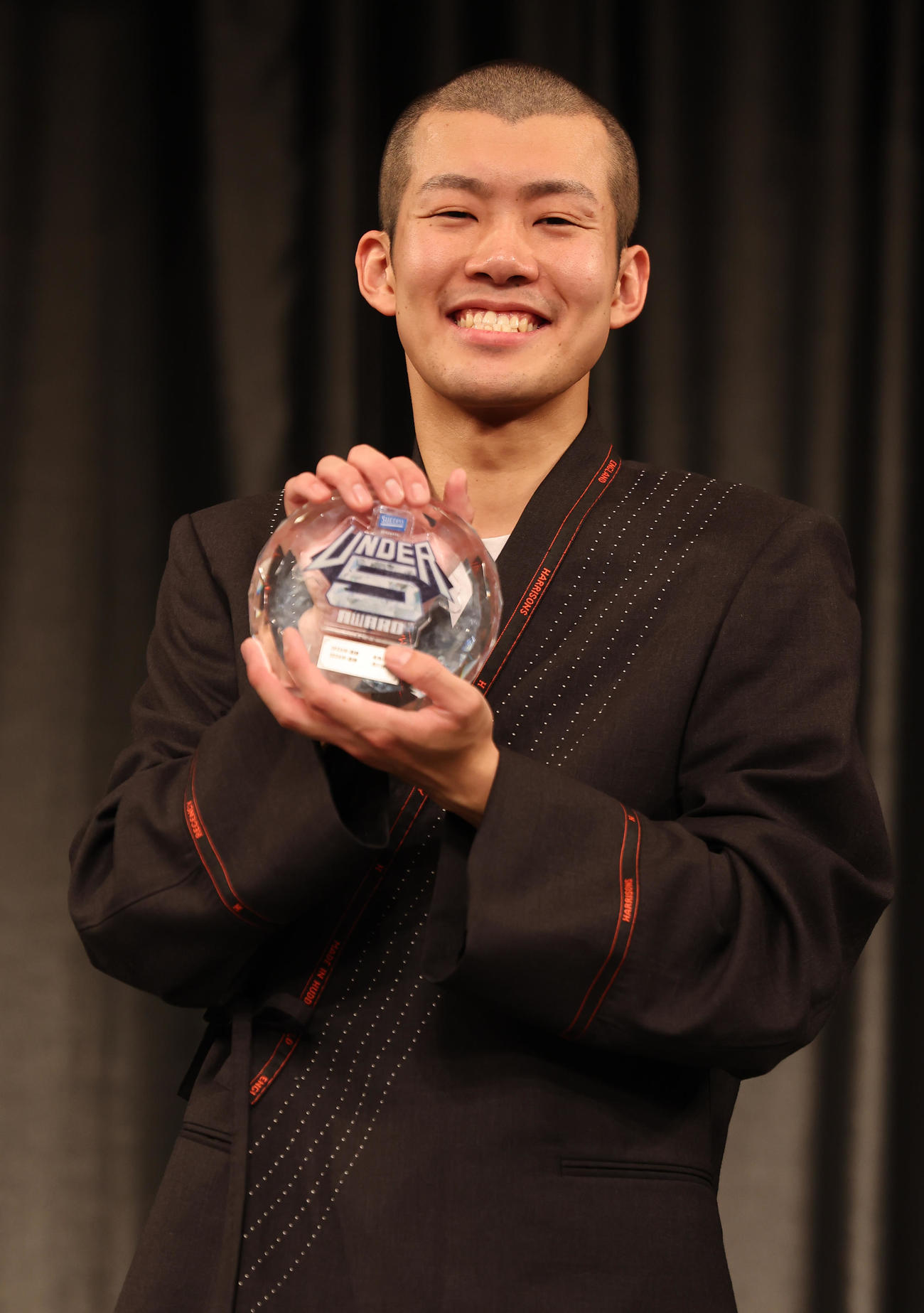 「UNDER5 AWARD 2024」で優勝した清川雄司（撮影・野上伸悟）