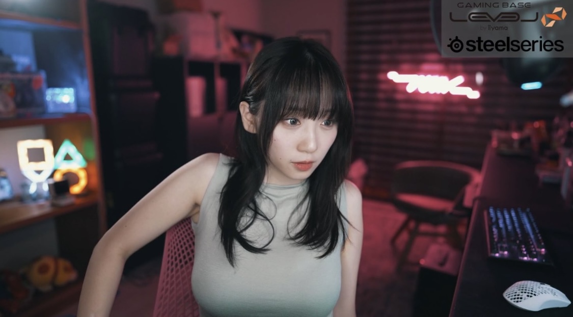 伊織もえXから