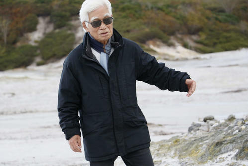 49年逃亡の桐島聡容疑者を映画化　安倍元首相銃撃を映画化の足立監督が製作、桐島役は古舘寛治