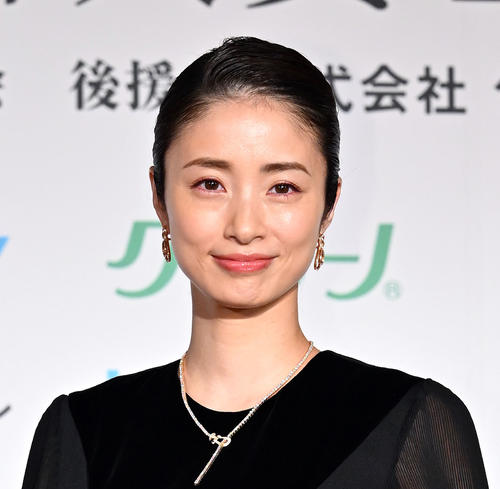 上戸彩、超大物女優から10代で言われた「あなたの席いつでも埋まるわよ」に今も感謝「熱い人」