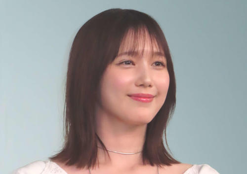 32歳のバースデーを迎えた本田翼「私は誕生日を覚えるのが苦手で…」と告白