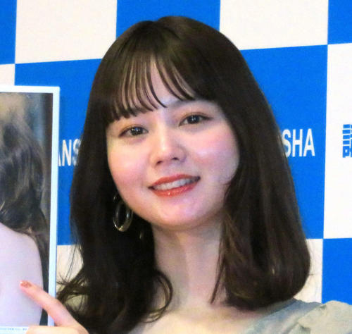 元女優堀北真希さん実妹モデルが挙式フォト公開「心の底から幸せと愛が溢れた気持ち」