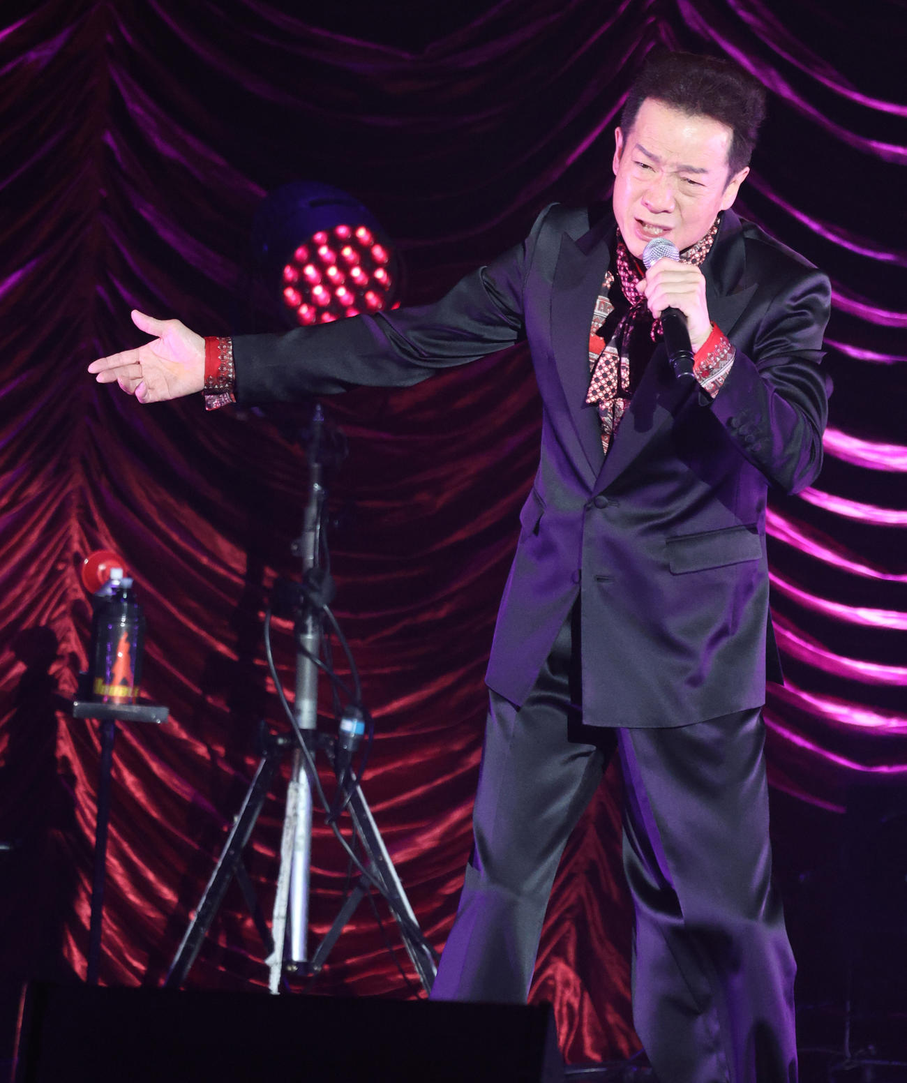 「愛だけがあればいい」リリースパーティーでトシちゃんワールドを繰り広げる田原俊彦（撮影・中島郁夫）