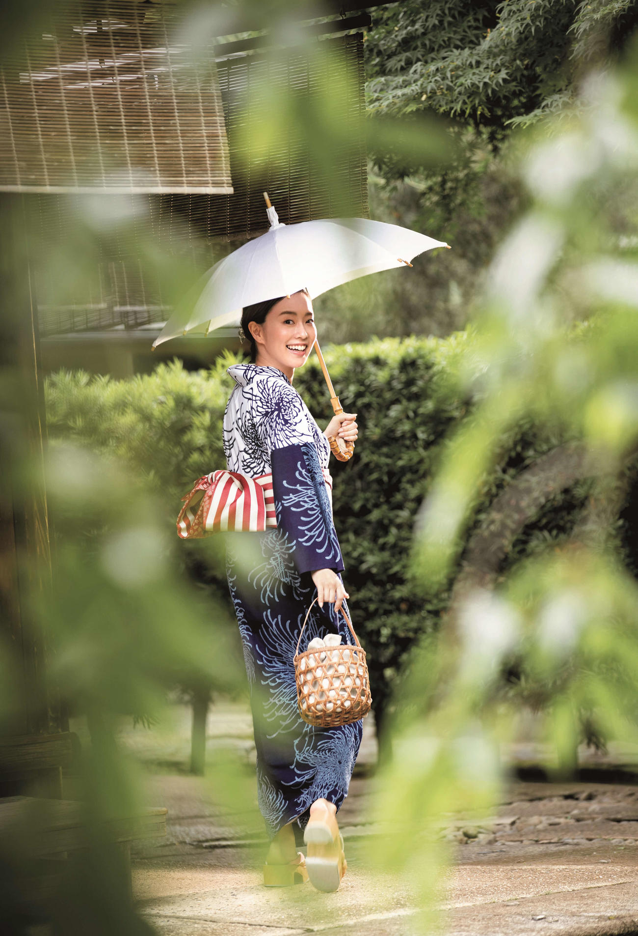 「家庭画報8月号」で浴衣姿をメディアで初披露した石川佳純さん（撮影・浅井佳代子）