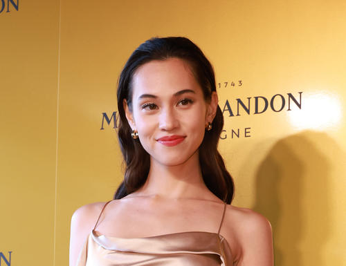 水原希子、ドジャースタジアムで大谷翔平の本塁打を観戦「オオタニサン！」「めっちゃ楽しそう」