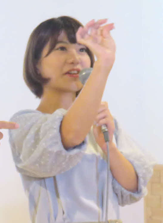 矢端名結アナ（019年9月撮影）