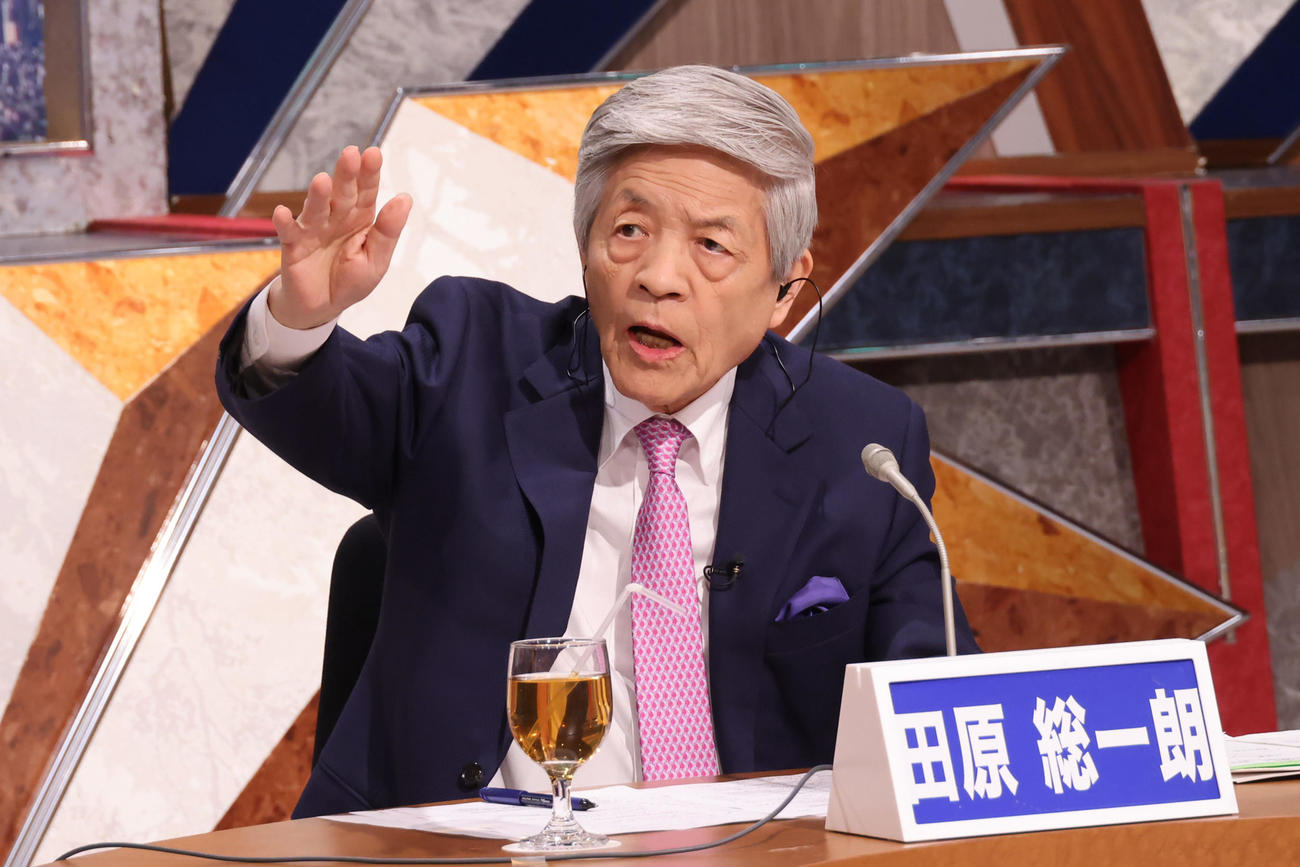 「朝まで生テレビ」で司会を務める田原総一朗