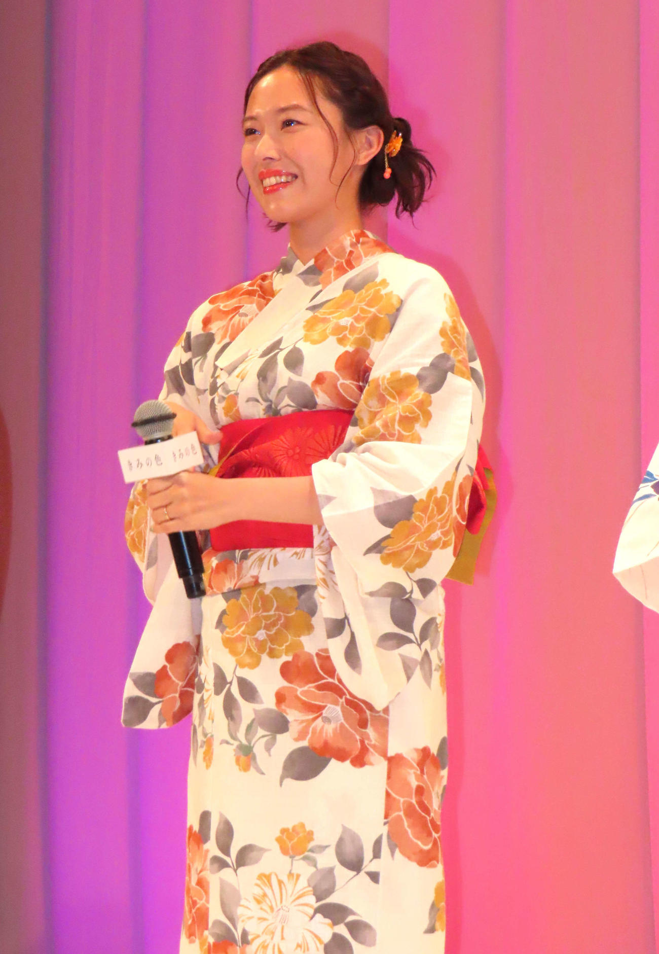 映画「きみの色」ジャパンプレミアに登壇した寿美菜子