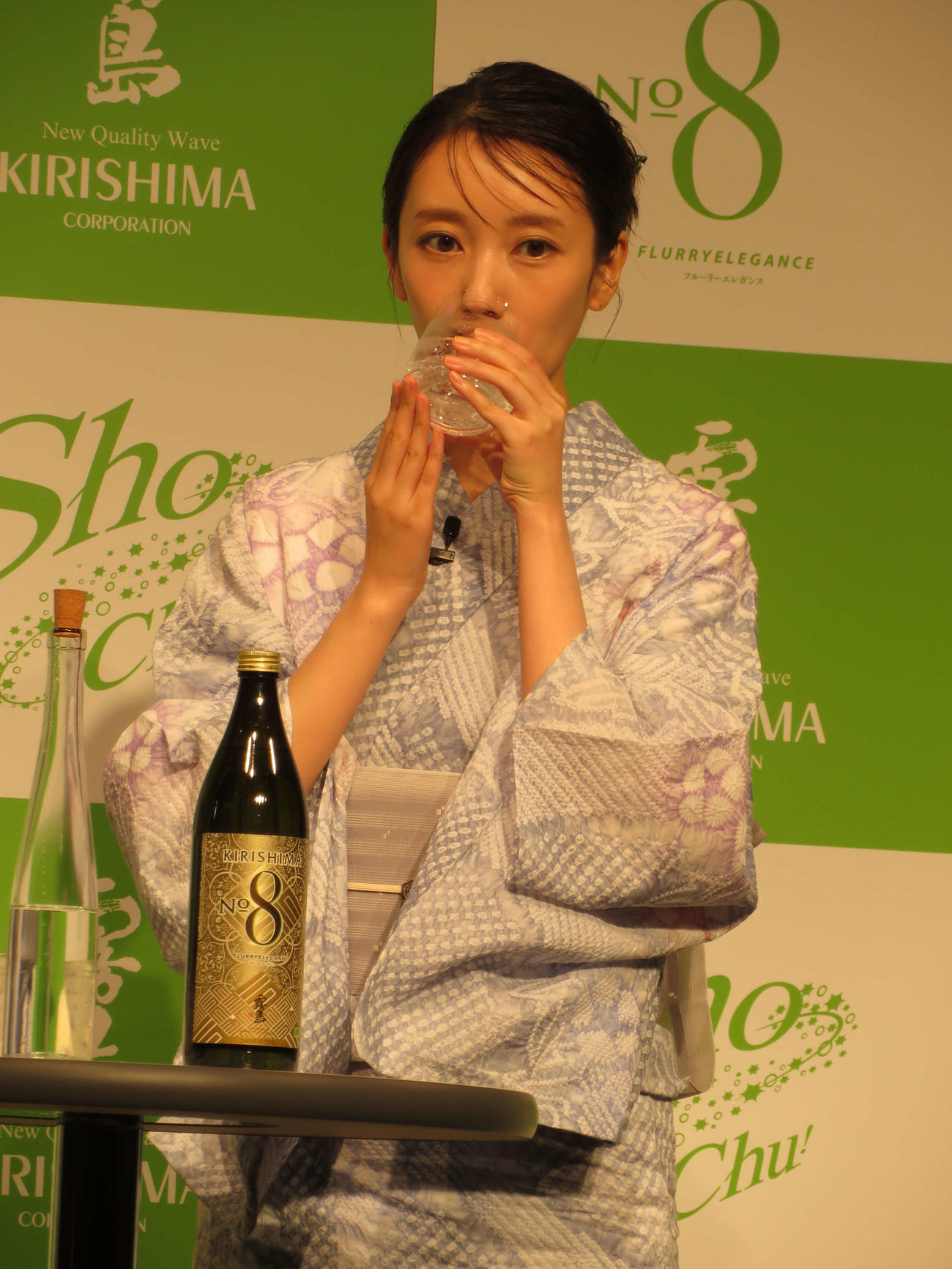 霧島酒造「KIRISHIMA NO．8」新TVCM発表会に出席した波瑠
