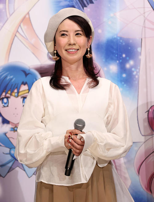 国民的アニメ声優が意外な前職を告白「ＯＬ時代、都の環境保全局大気監視課と言う部署で…」