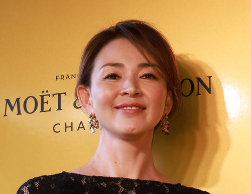 SHIHO、憧れの元祖スーパーモデルと初対面ショット「美と貫禄のオーラが半端なかった」