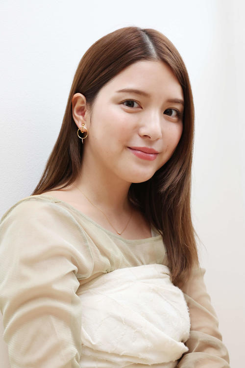 川島海荷、純白ウエディングドレス姿が話題　「全男性が惚れます」「かわいすぎてニヤケる」