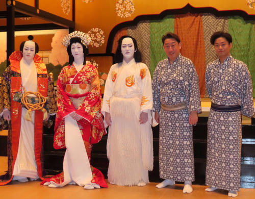 中村芝翫「頼もしい」と長男橋之助とのＷキャスト語るも、参考用動画が再生されないと明かされる