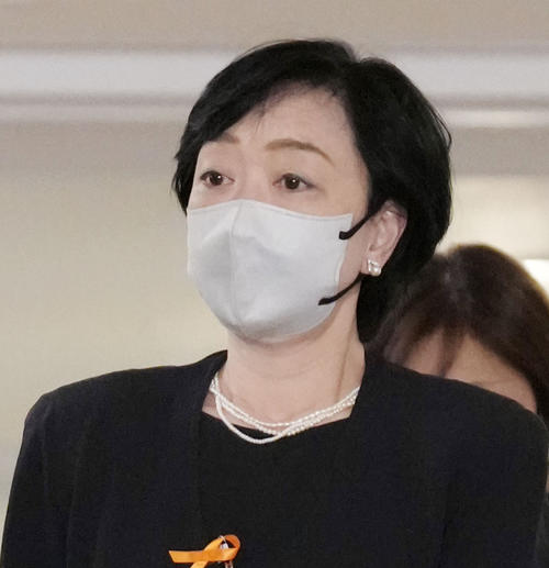 川上麻衣子「生きていたら還暦のお祝い盛大に」可愛かずみさんとツーショット公開