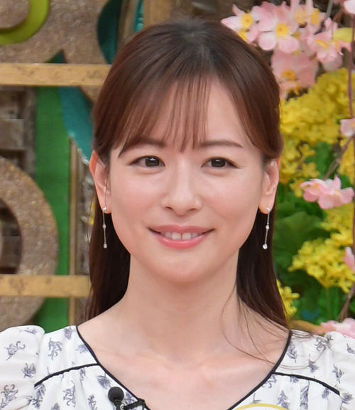 皆藤愛子アナ、涼しげな浴衣姿でにっこり笑顔「浴衣姿のヴィーナス」「涼しげで色っぽいですね」