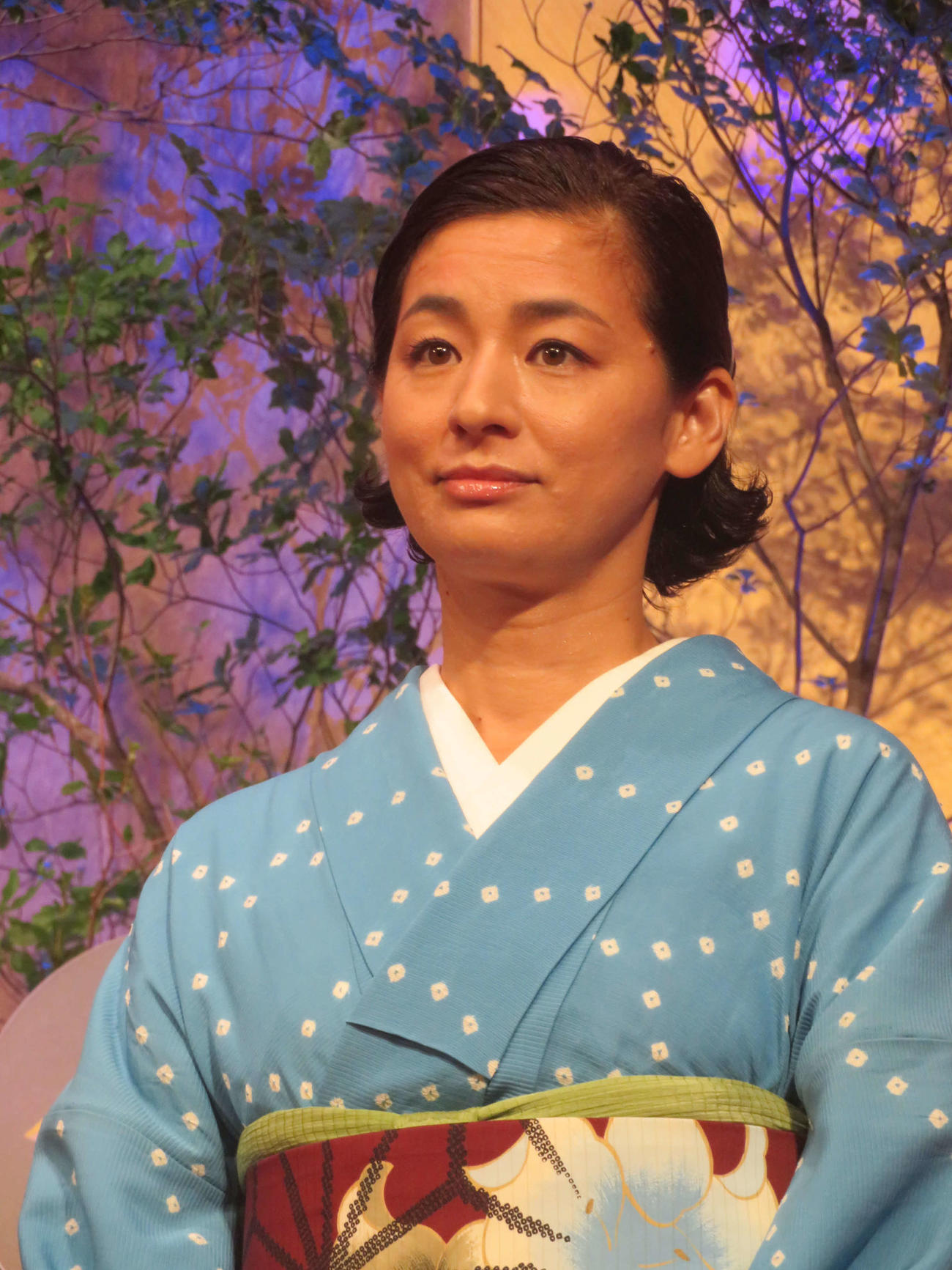 尾野真千子