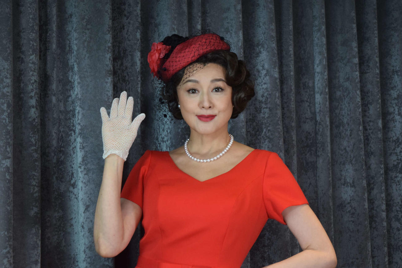 主演舞台「カルメン故郷に帰る」への意気込みを語った藤原紀香（撮影・阪口孝志）