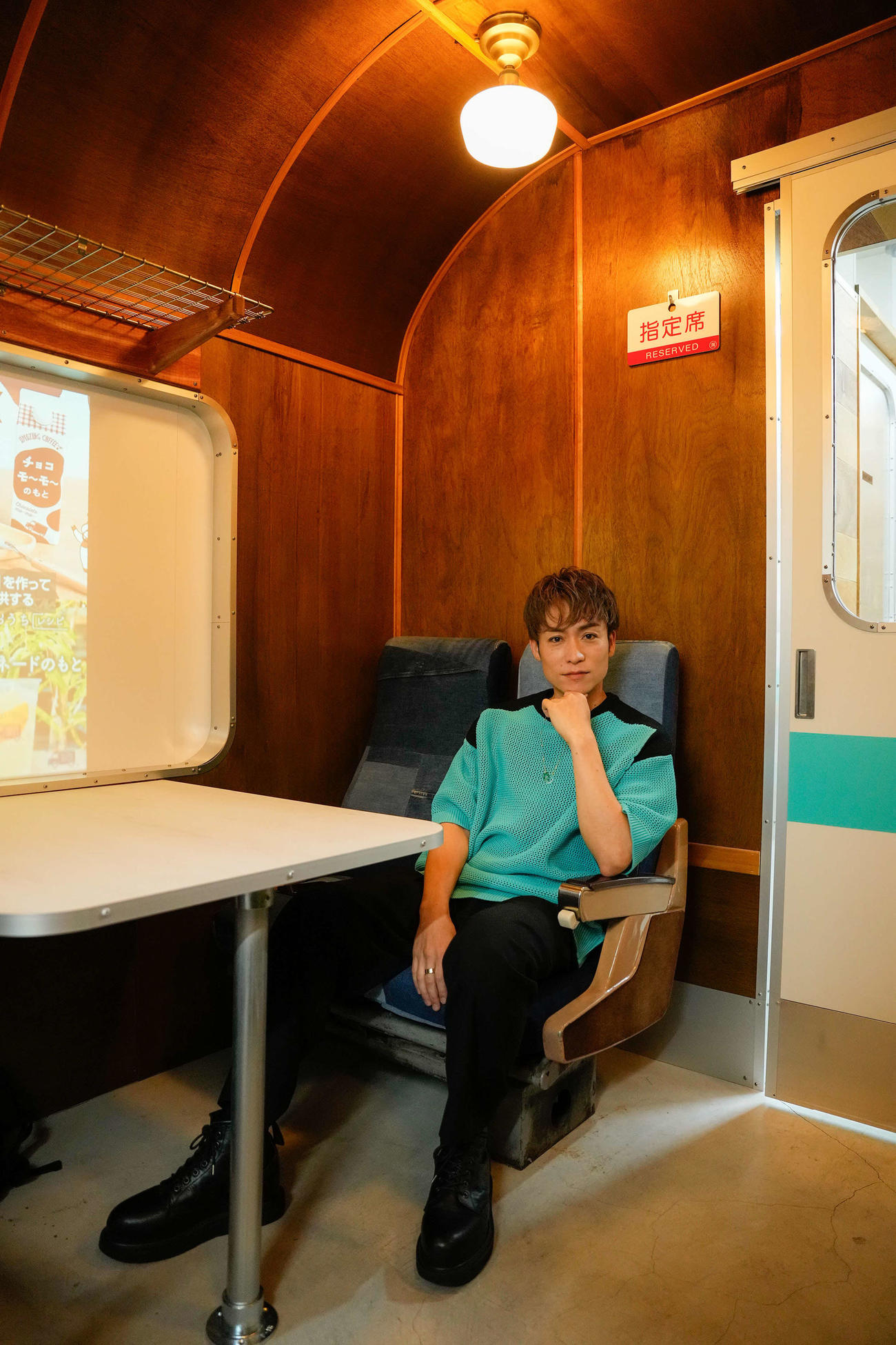 コーヒーショップ「AMAZING COFFEE」の新店舗をオープンするTETSUYA