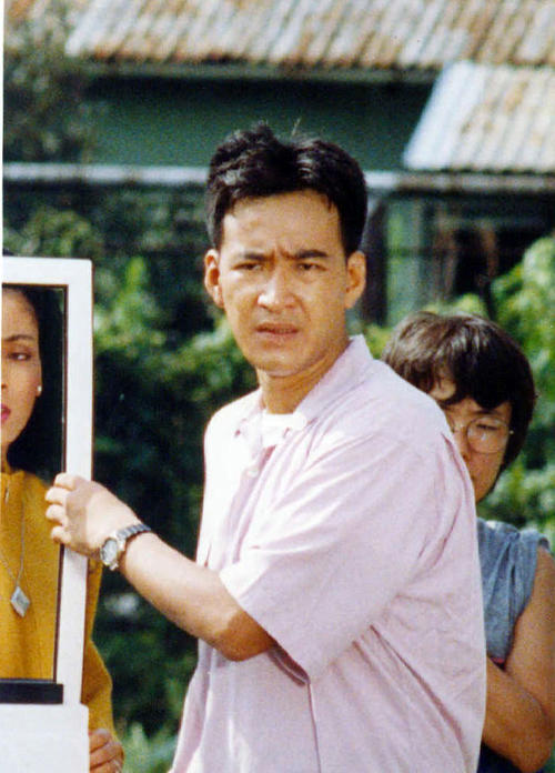 松田優作さん「徹子の部屋」でたばこガンガン吸って黒柳徹子とトーク、長女ゆう姫「時代だなぁ」