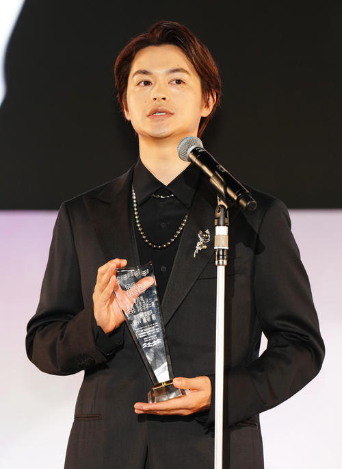 【ジュエリーベストドレッサー賞】瀬戸康史「結婚指輪は落ち着かせてくれる」妻は山本美月
