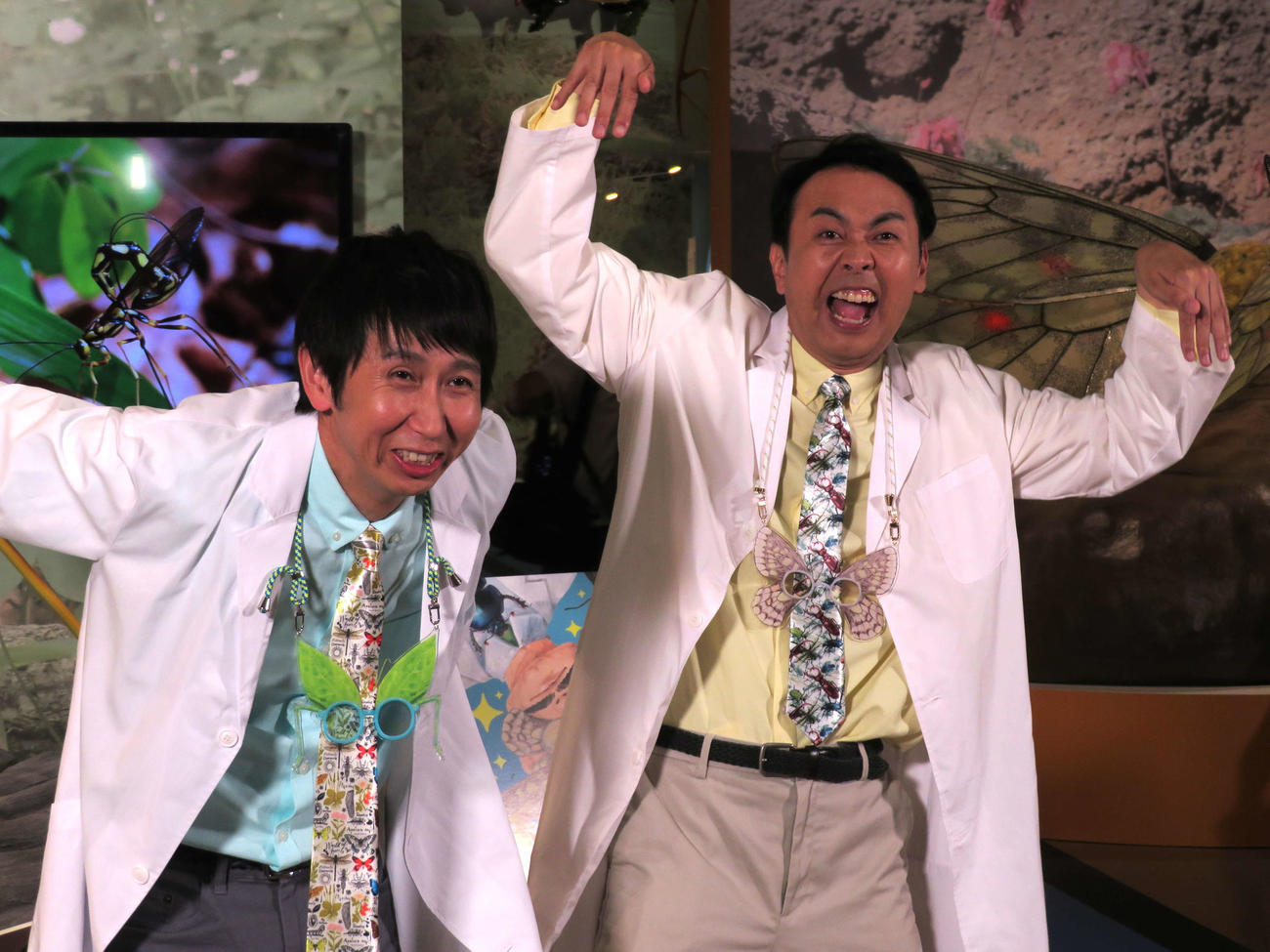 特別展「昆虫MANIAC」オープニングイベントに出席したアンガールズ山根良顕と田中卓志