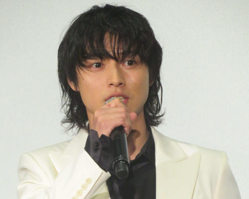 山崎賢人＆吉沢亮が大沢たかおに感謝「いろんなものいただいた」「グレード上げてくださった」