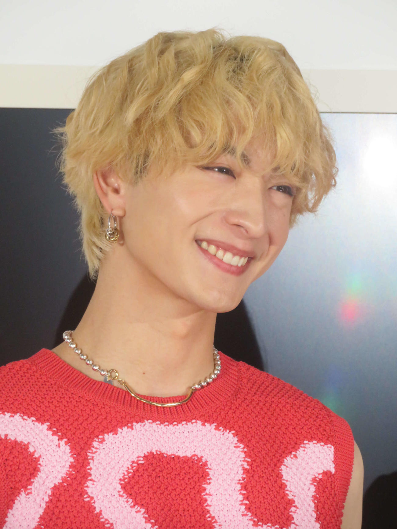 笑顔を見せる木村慧人