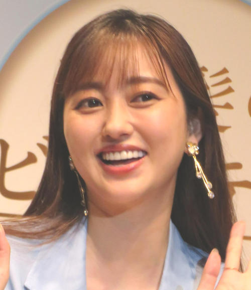 菊地亜美「未体験ツアー」で火を食べるパフォーマンスを披露に「さすが亜美ちゃん」の声