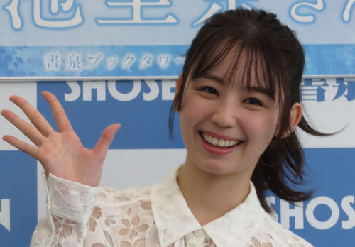 小池里奈「チャームポイント」ヒップを惜しげもなく披露　８年ぶり写真集で大胆ショット