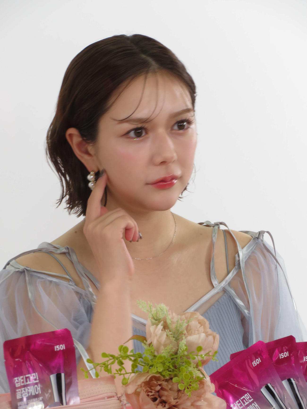 「MEGA COSME LAND 2024」にゲスト出演した村重杏奈
