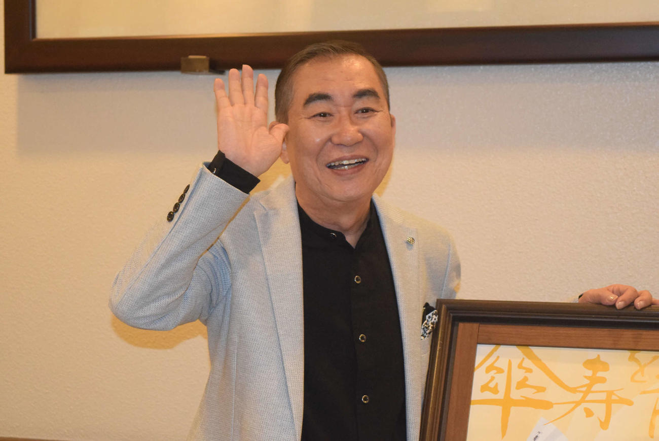 独演会に向け意気込んだ桂文枝（撮影・阪口孝志）