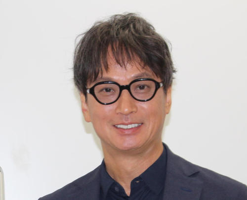ステキすぎる60歳椎名桔平、誕生日を報告「還暦だなんて信じられないくらいお若い！」