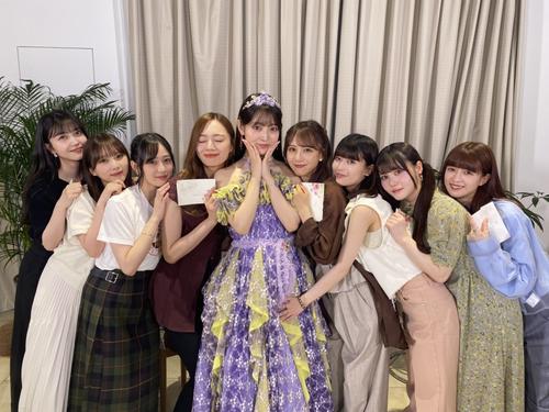 乃木坂46阪口珠美が同期に囲まれ、涙で卒業「＃たまみだいすこ」トレンド入り「ずっと大好き」
