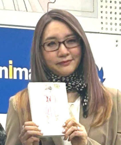 DAIGO姉・影木栄貴さん「一般病棟ぶっ飛ばしてお家に帰ってきました」胆嚢炎手術の退院報告