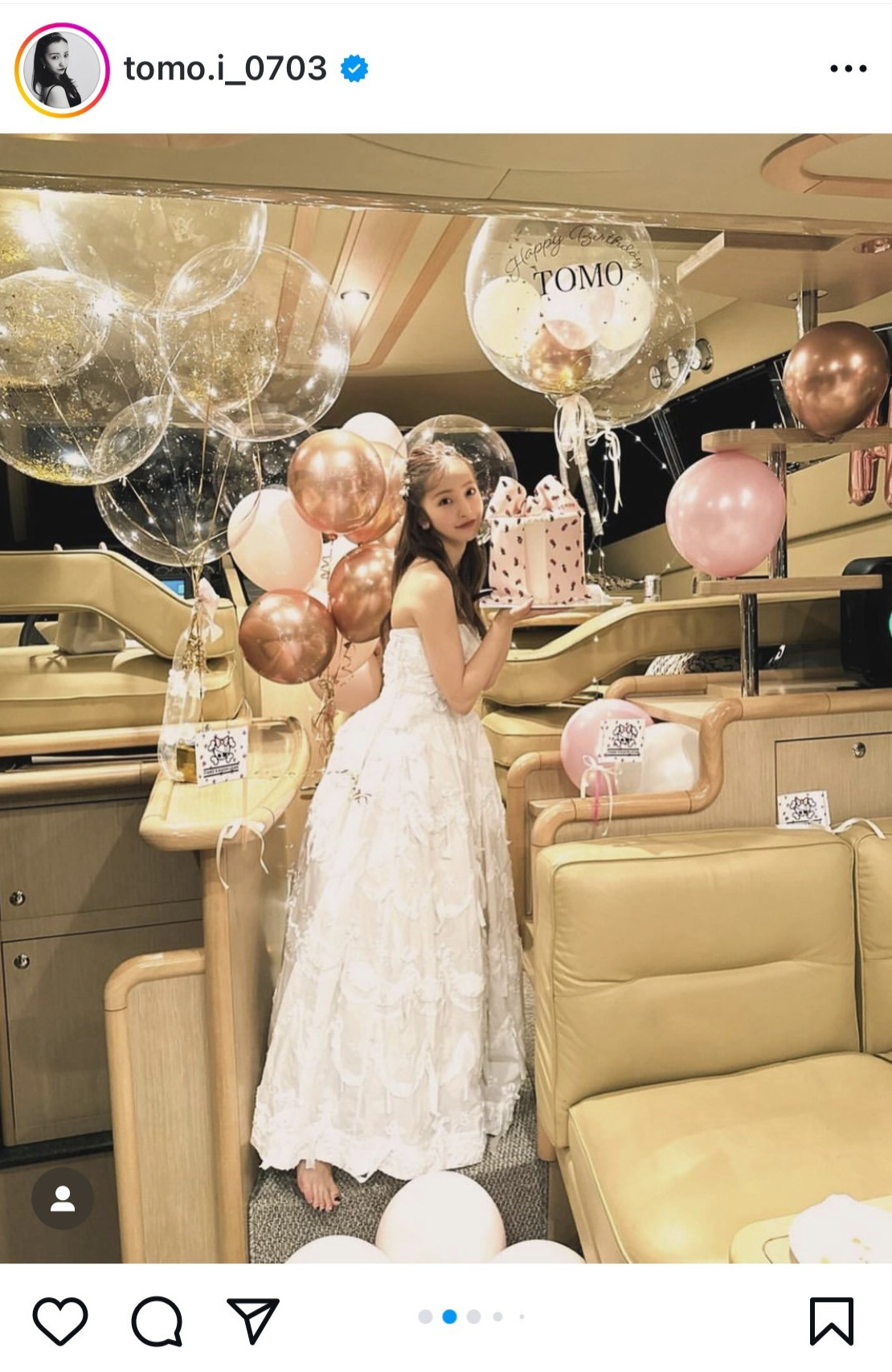 板野友美のインスタグラムから