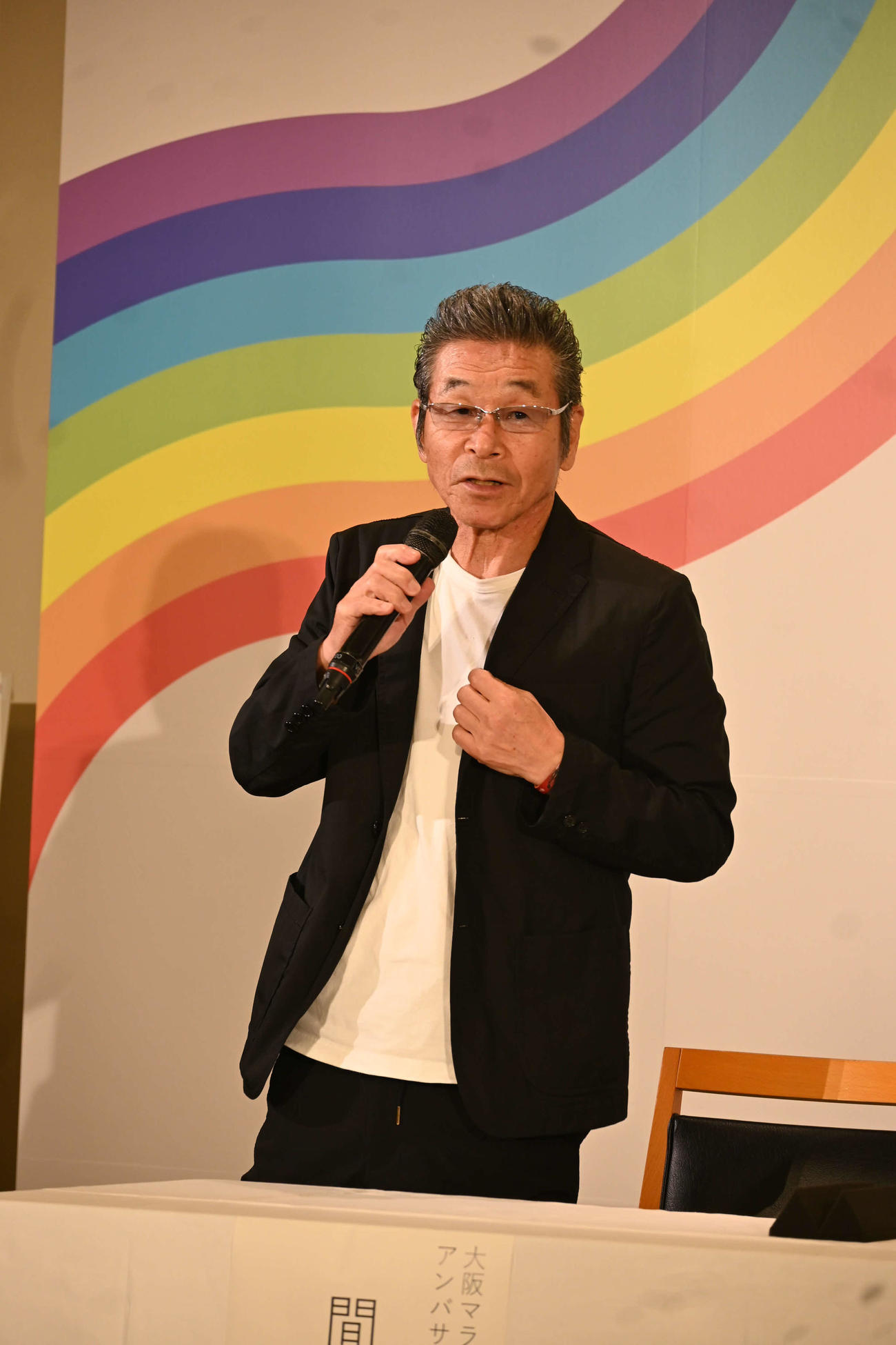 「大阪マラソン2025」の記者会見に出席した間寛平（撮影・松浦隆司）