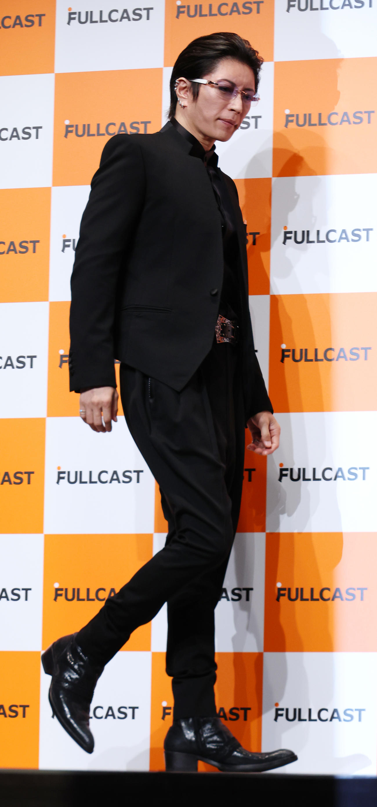 「FULLCAST新CM発表会」に参加したGACKT＝2024年7月日