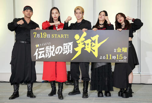関水渚「お前らもペンライト持て！」最前列カメラマンを一喝　圧巻のライブパフォーマンス披露