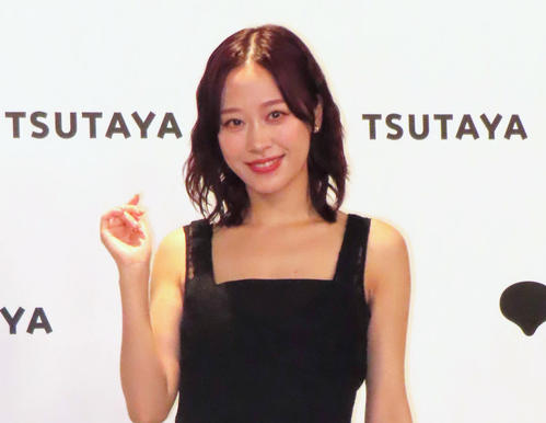 モー娘。小田さくら６冊目の写真集発売「毎回お祭り感覚」水着カット「極限状態」で撮影