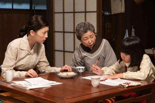 【22日の虎に翼】行きつけの喫茶ライトハウスを経営していたのは涼子と玉だった