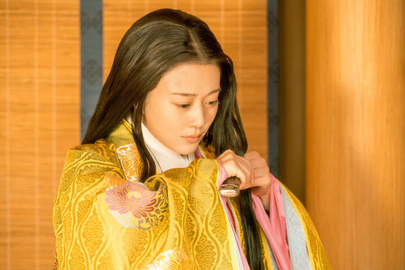 NHK大河ドラマ「光る君へ」より高畑充希演じる定子の出家シーン