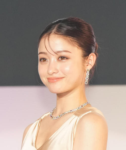 「シャレにならない」橋本環奈の痛恨ミスに慰めの声続々「電子書籍のマンガ全部消えちゃった」