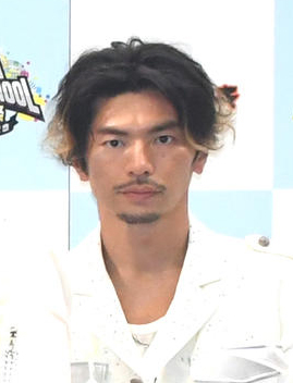 「DA PUMP」40歳U－YEAHが首ヘルニアの悪化で２週間療養、イベント欠席