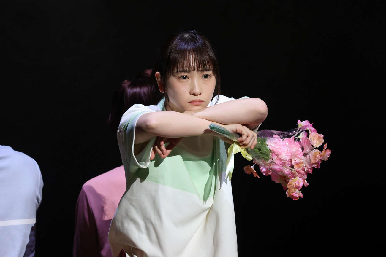 舞台「千と千尋の神隠し」で千尋を演じる川栄李奈