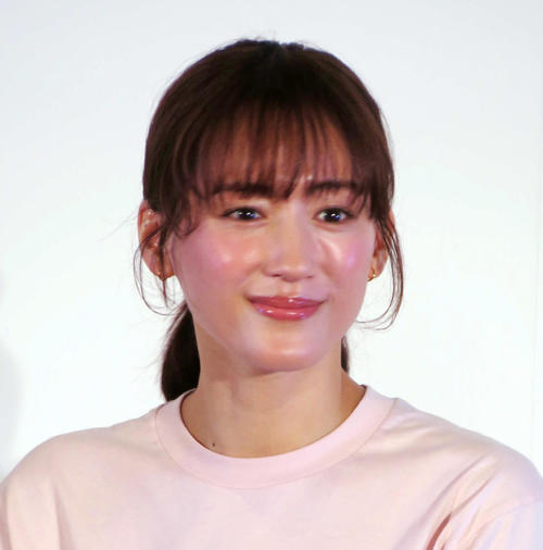 綾瀬はるかとSixTONESジェシーの真剣交際報じられる　綾瀬の所属事務所は交際否定せず