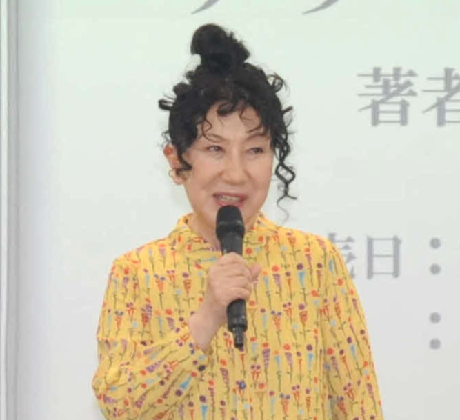 小学館新企画発表会に出席した室井滋（撮影・松尾幸之介）