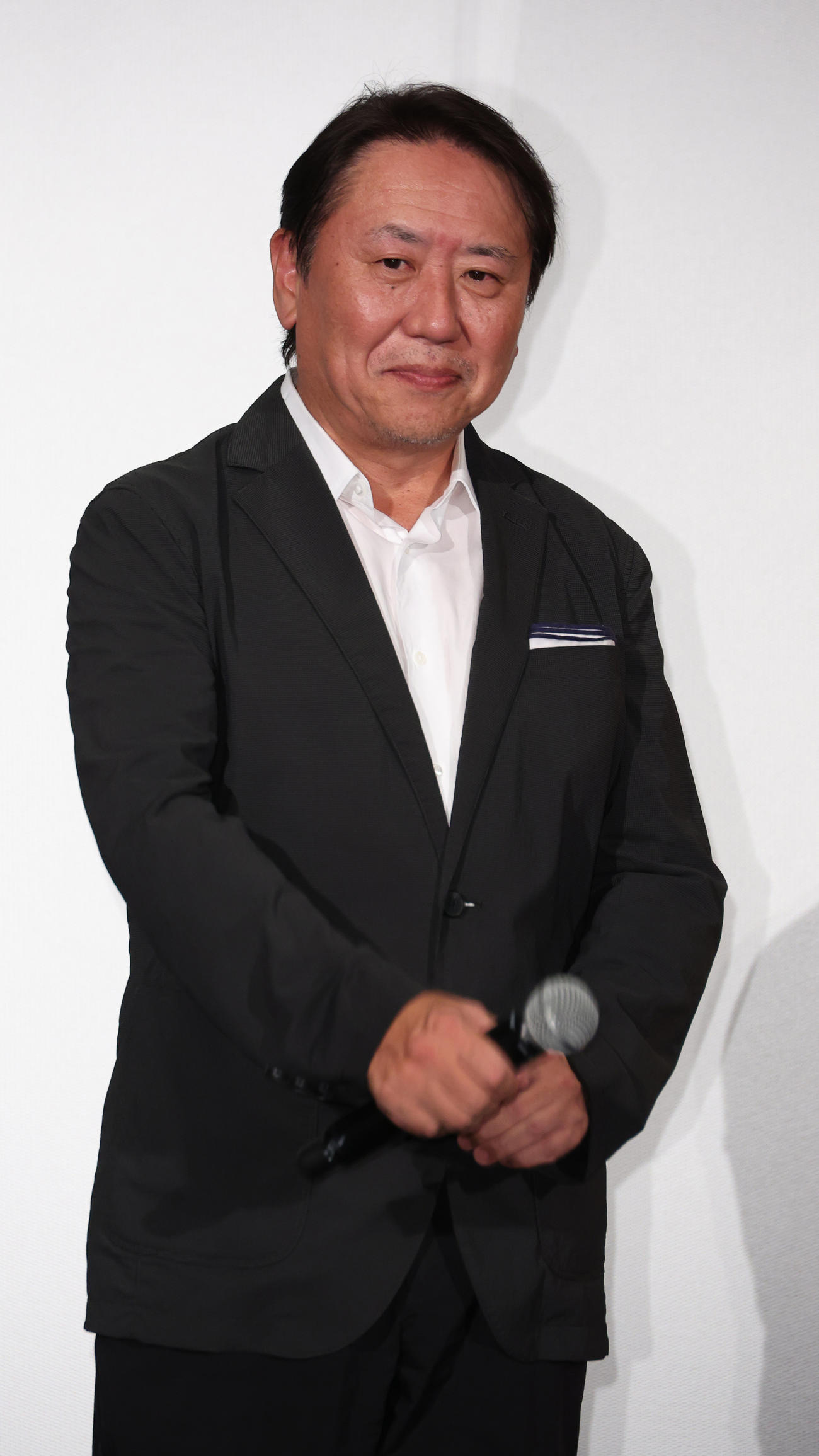映画「もしも徳川家康が総理大臣になったら」初日舞台あいさつを行った武内英樹監督（撮影・中島郁夫）