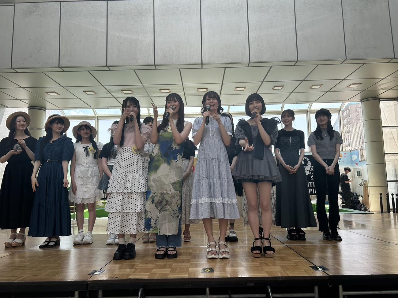 WHITE SCORPIONのミニアルバム「Caution」発売イベントに登場したFINALIST
